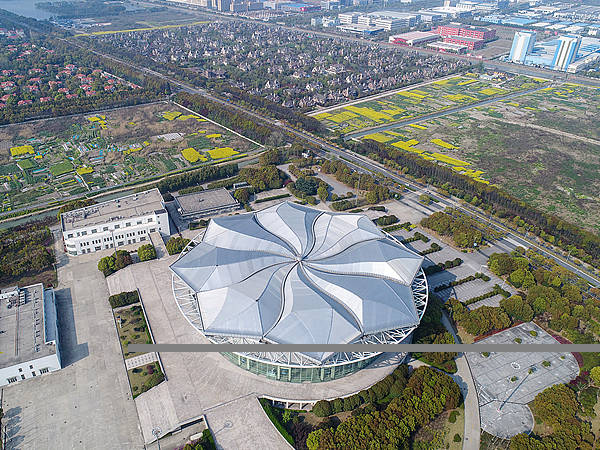 亚洲首个ATP发展中心、久事网球学院成立，申城顶级赛事推动区域繁荣发展