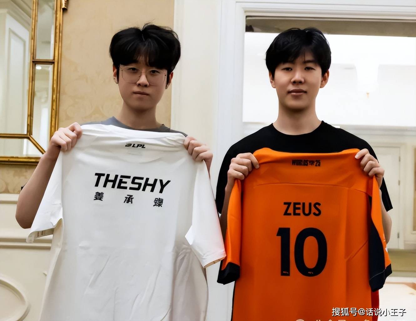 赛场充满Theshy传奇!宙斯感谢Theshy,是他给了我很多灵感